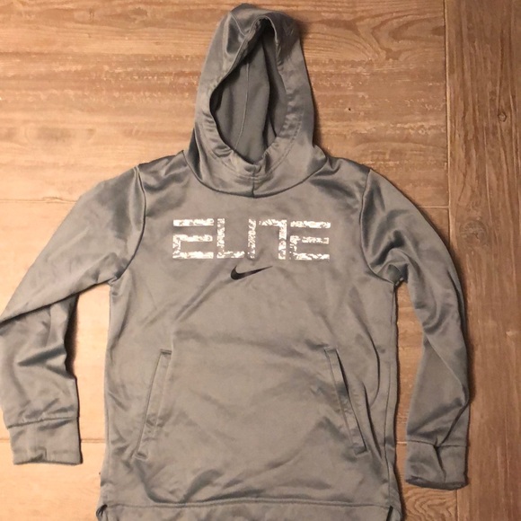 boys nike elite hoodie